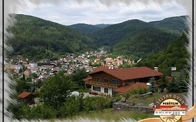 Selský Dvůr Perštejn